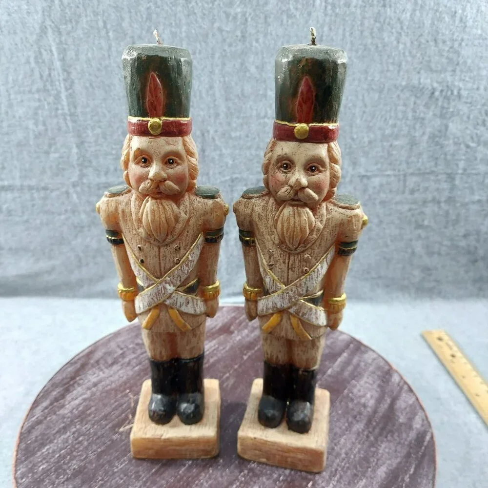 Pottery‎ Barn Vintage Hand-Crafted Nutcracker Soldier Candles Pair